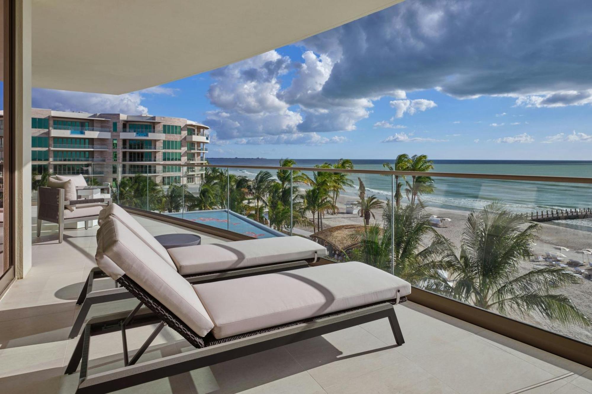The St Regis Longboat Key Resort Exteriör bild